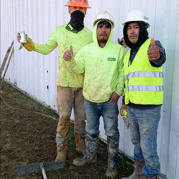 Meet your Posher, Aubrey - Picture 3 of 3